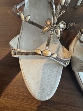 Giuseppe Zanotti Metallic Gold Embellished T-Strap Sandals